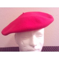 Ladies Vintage Classic Basque Red Wool French Beret Beanie Hat  NICE   eb-51203569